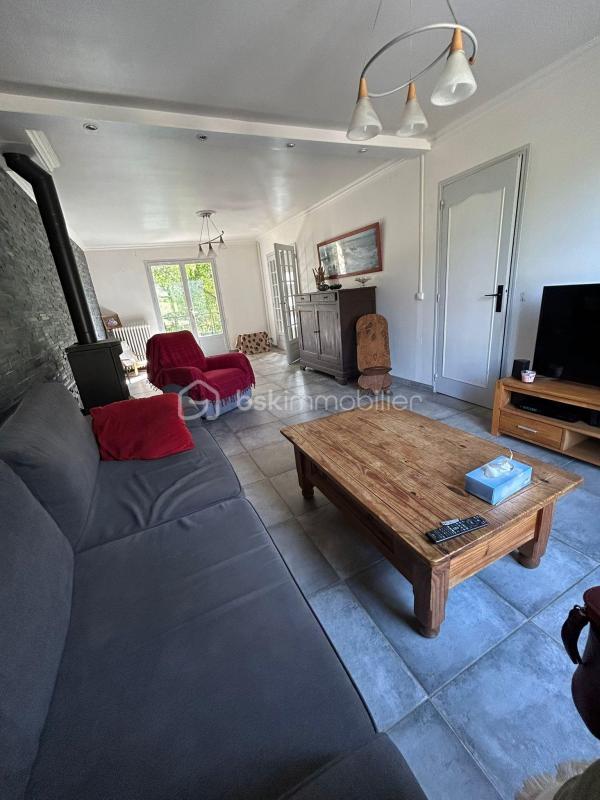 Maison - 95 m² - 5 pièces