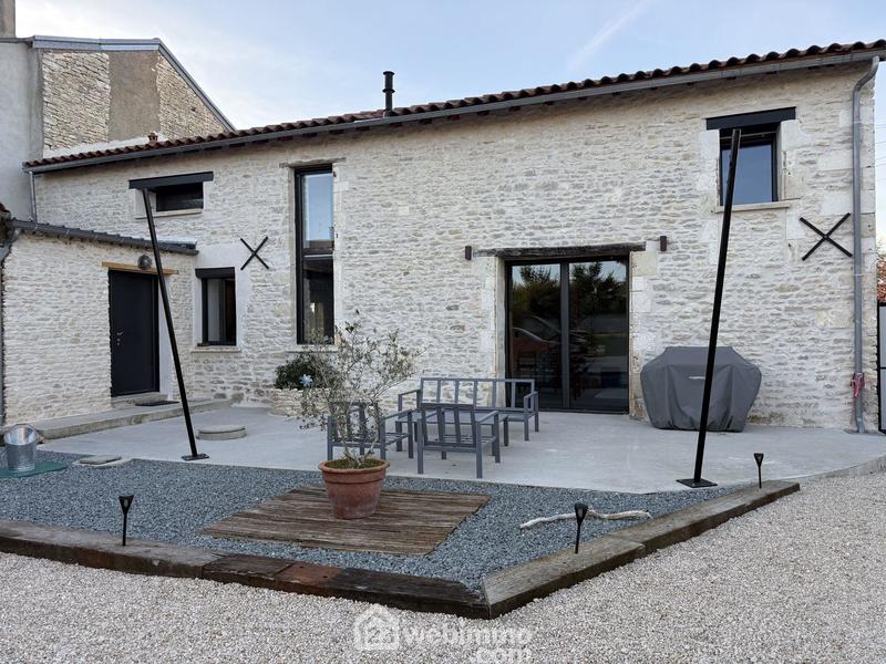 Maison - 140 m² - 5 pièces