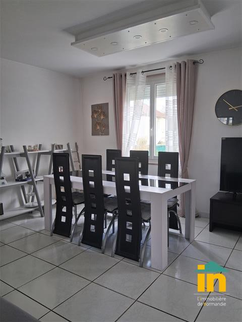 Maison de ville - 83 m² - 4 pièces