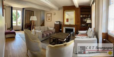 Maison ancienne - 248 m² - 9 pièces