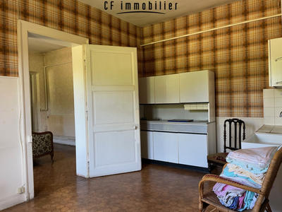 Maison - 174 m² - 7 pièces