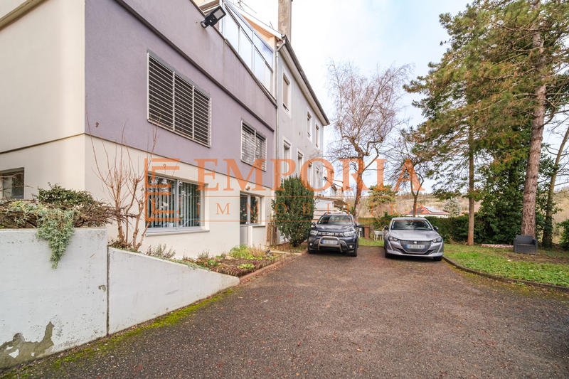 Appartement - 115 m² - 5 pièces