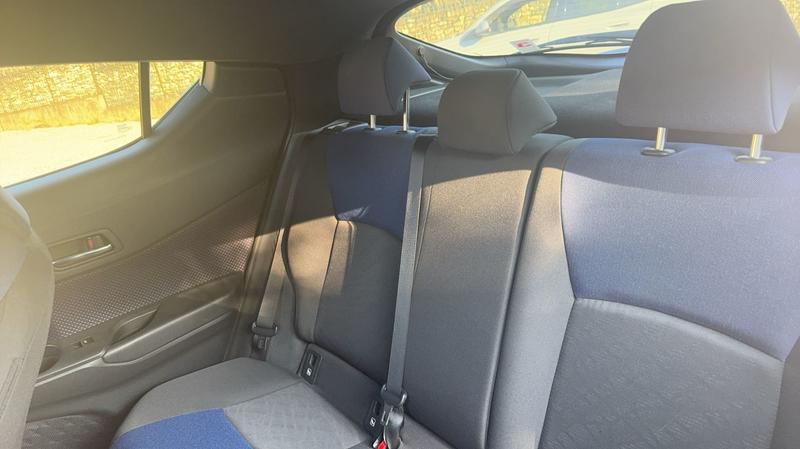 Toyota c-Hr 1.8 Vvt-i 122 Hybrid 2wd Cvt 99 Graphic - Première main Automatique