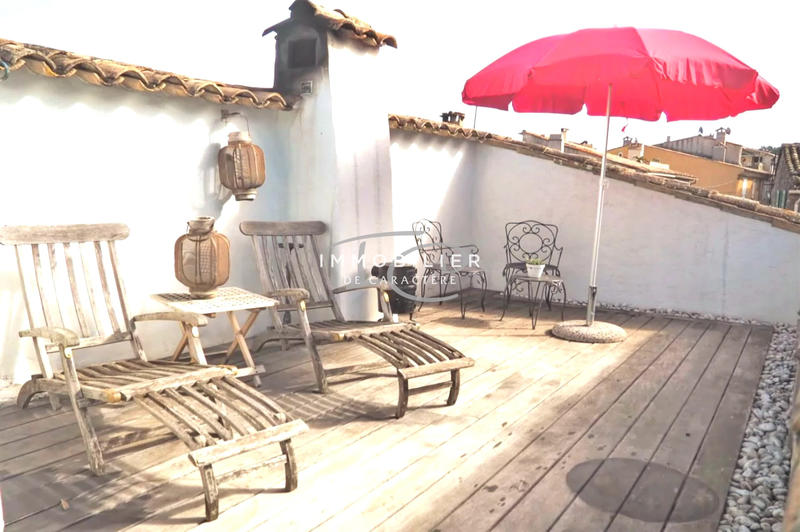 Maison de village - 200 m² - 9 pièces