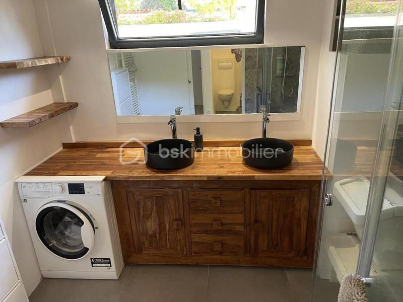 Maison - 77 m² - 3 pièces