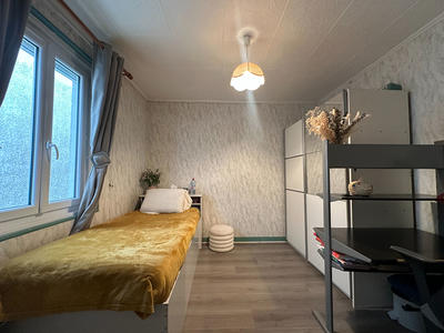 Maison - 82 m² - 5 pièces