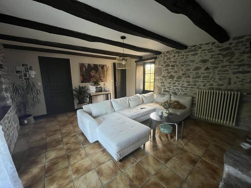 Maison - 96 m² - 4 pièces