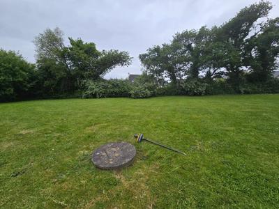 Terrain constructible - 695 m²