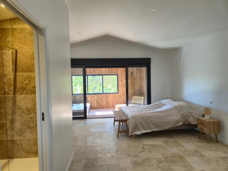 Maison de ville - 185 m² - 4 pièces