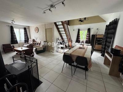 Maison traditionnelle - 115 m² - 5 pièces