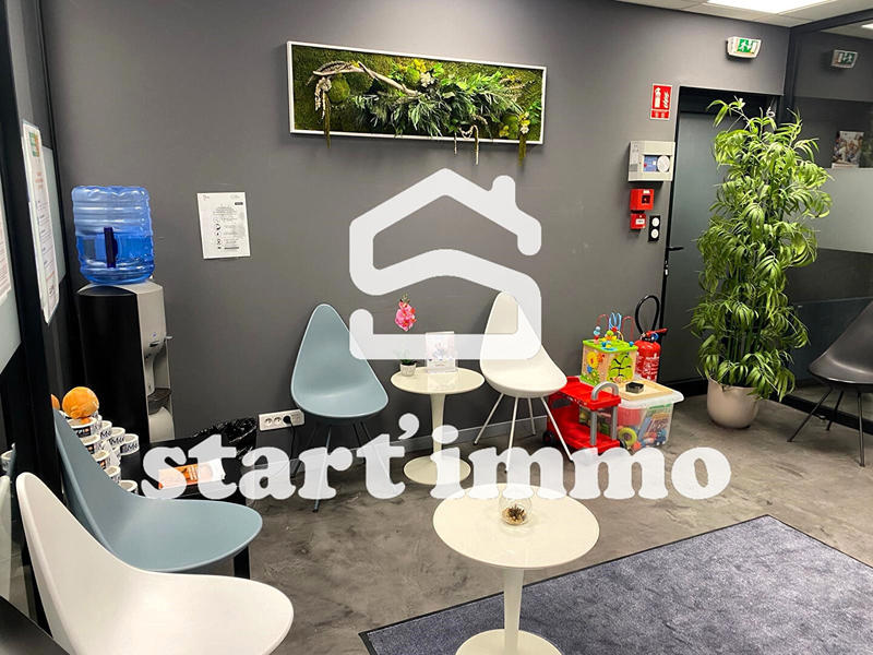 Local commercial - 200 m²