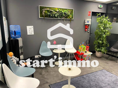 Local commercial - 200 m²