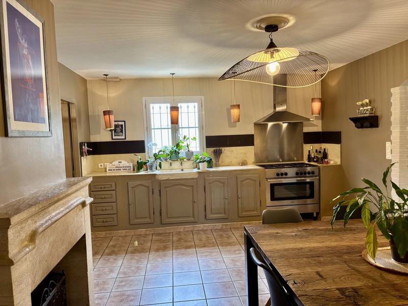 Maison - 187 m² - 6 pièces