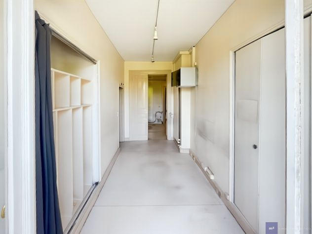 Bureau - 177 m² - 9 pièces