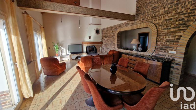 Maison - 177 m² - 7 pièces