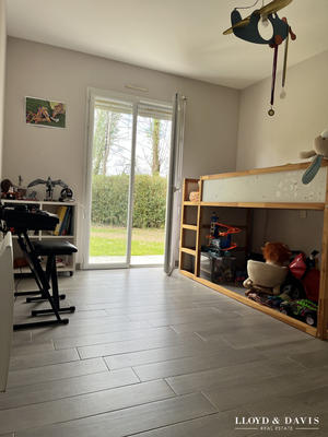 Maison contemporaine - 143 m² - 4 pièces