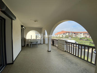 Maison - 188 m² - 9 pièces