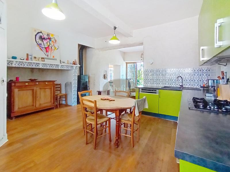 Maison - 135 m² - 7 pièces