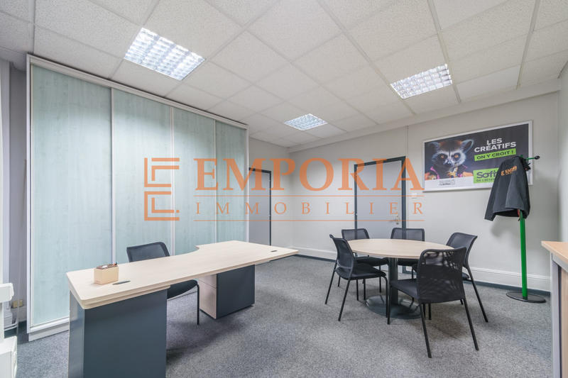 Bureau - 110 m²