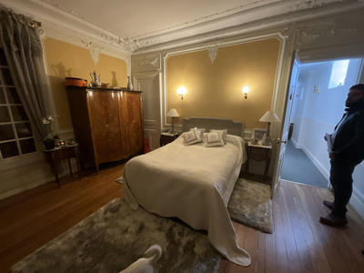 Immeuble - 2 703 m² - 9 pièces