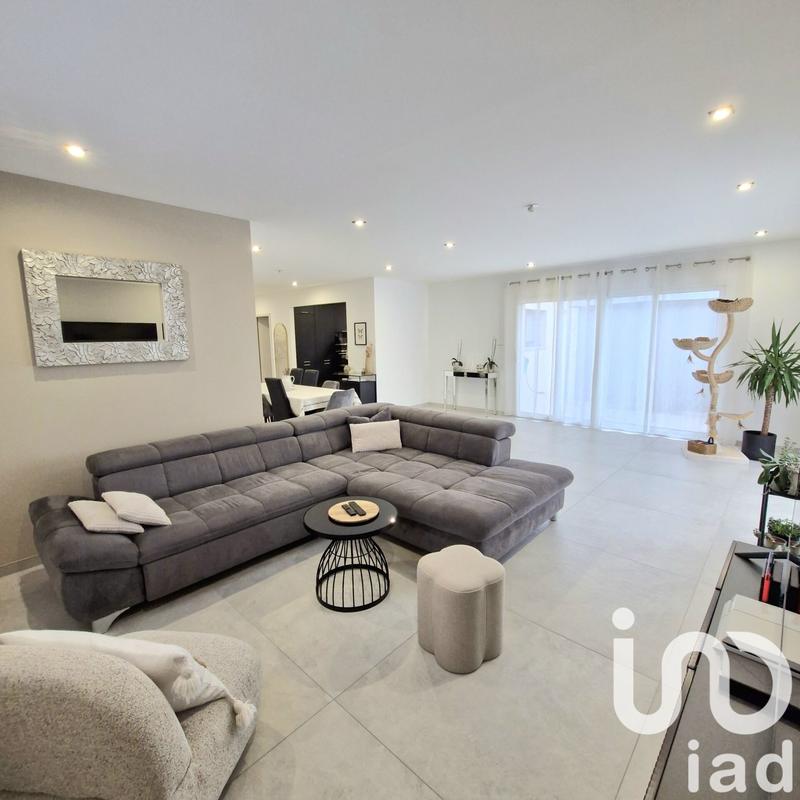 Maison - 163 m² - 6 pièces