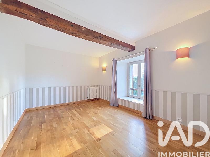 Maison - 250 m² - 8 pièces