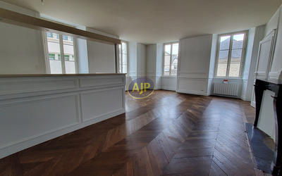 Appartement - 76 m² - 3 pièces