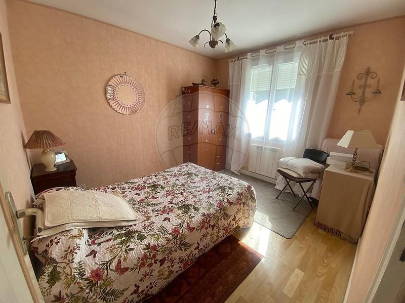 Maison - 96 m² - 4 pièces