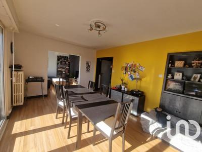 Appartement - 82 m² - 4 pièces