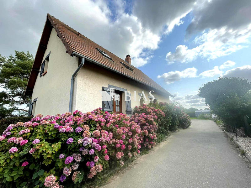 Maison - 130 m² - 7 pièces