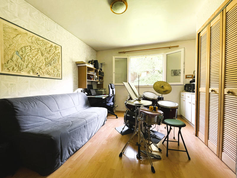 Maison traditionnelle - 211 m² - 8 pièces