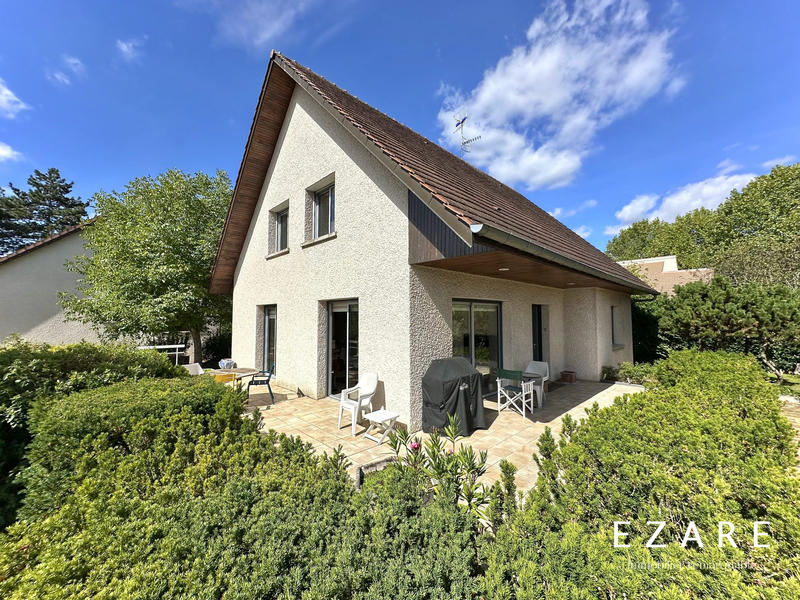 Maison - 190 m² - 6 pièces