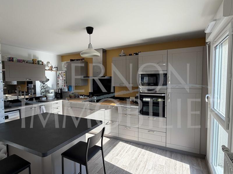 Appartement - 114 m² - 4 pièces