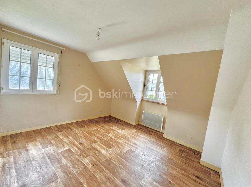 Maison traditionnelle - 110 m² - 5 pièces