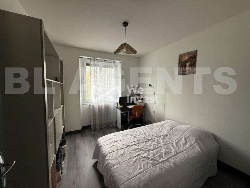 Maison traditionnelle - 85 m² - 4 pièces