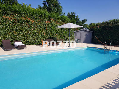 Maison - 234 m² - 7 pièces