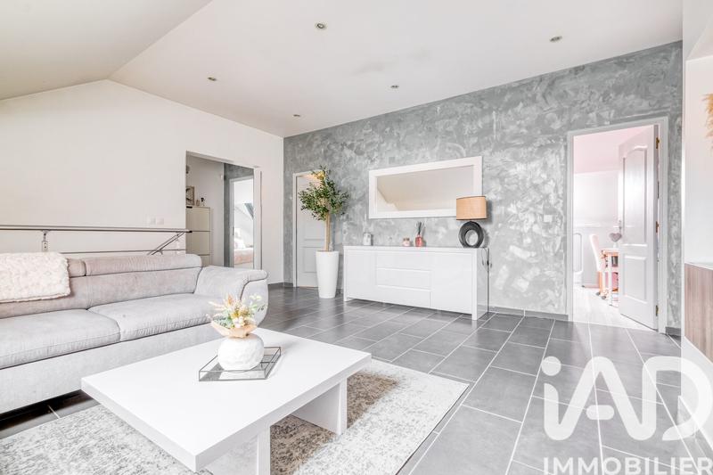 Maison - 153 m² - 6 pièces