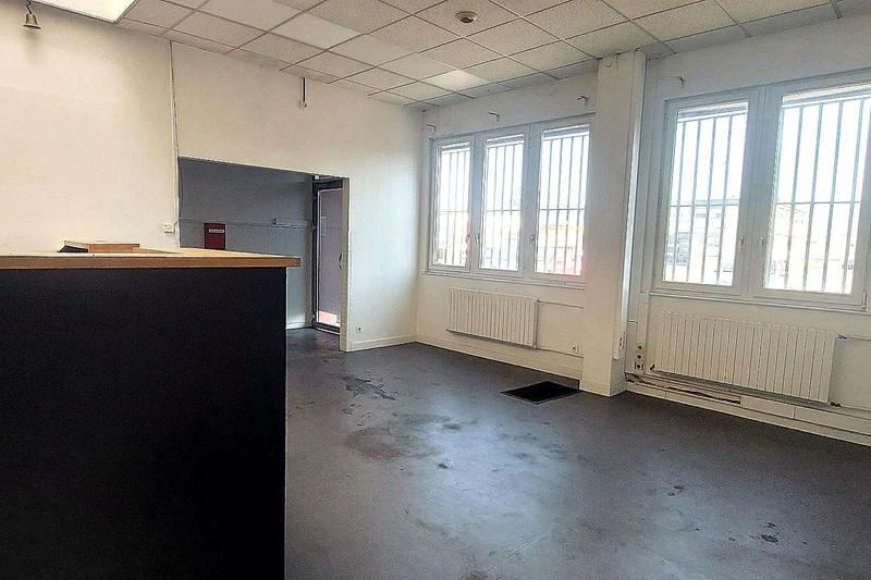 Local commercial - 559 m²