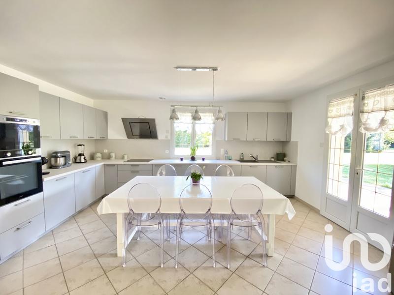 Maison - 177 m² - 6 pièces