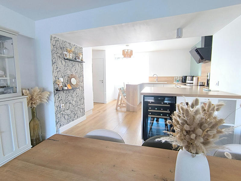 Maison - 136 m² - 6 pièces