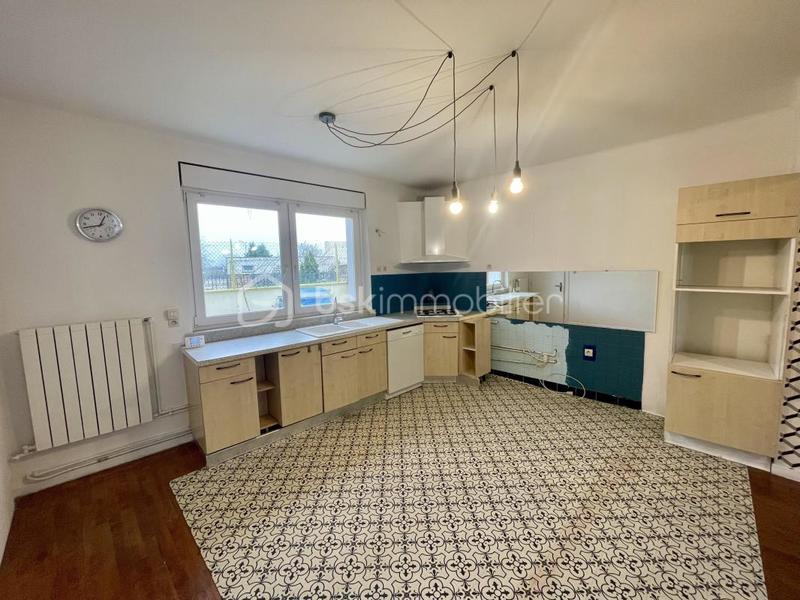 Maison - 80 m² - 4 pièces