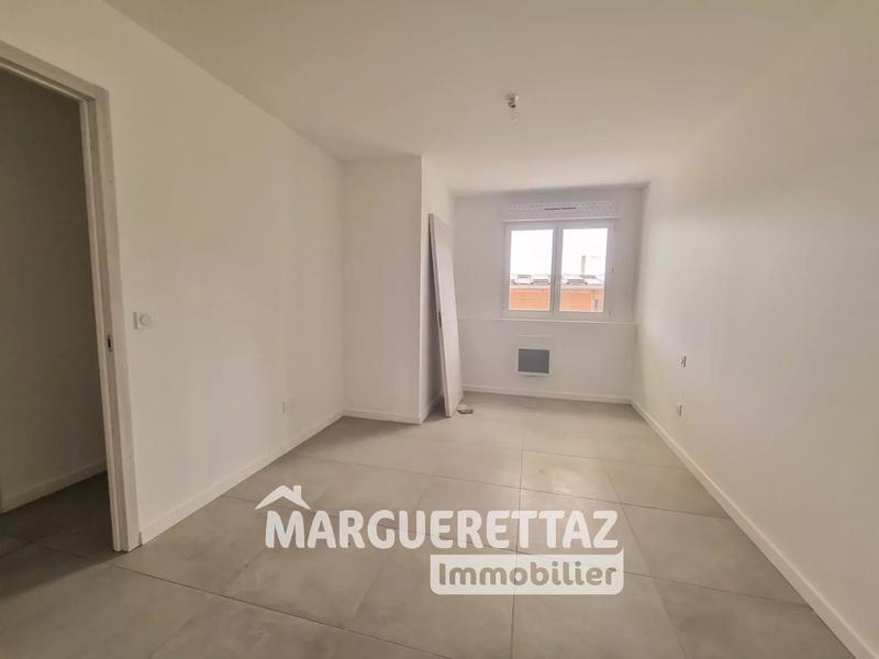 Appartement - 93 m² - 4 pièces
