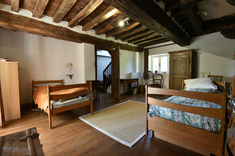 Maison - 258 m² - 10 pièces