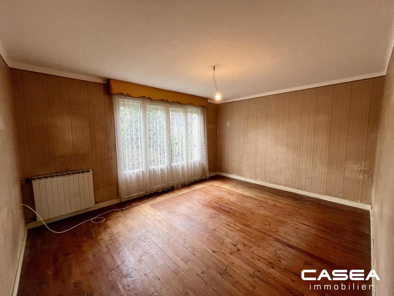 Maison - 80 m² - 4 pièces