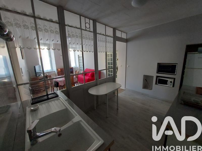 Maison de ville - 236 m² - 9 pièces