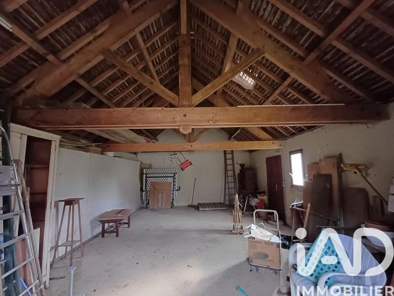 Maison - 209 m² - 11 pièces