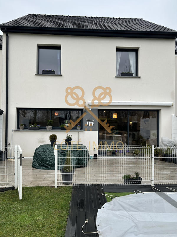 Maison - 118 m² - 4 pièces