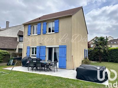 Maison - 88 m² - 5 pièces