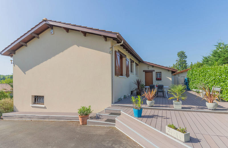 Maison - 120 m² - 6 pièces