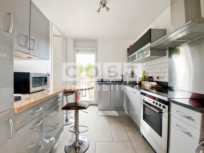 Appartement - 79 m² - 4 pièces